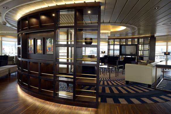 Windstar Star Pride Interior Yacht Club 19.jpg